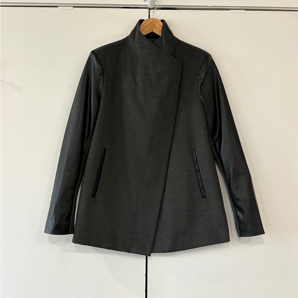 Chic BCBG Gray Jacket with Faux Leather Black Sleeves